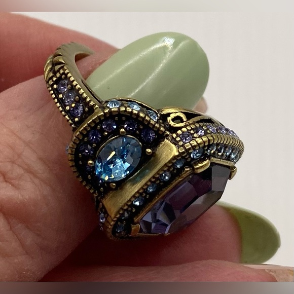 HEIDI DAUS® Blue & Purple Crystal Cocktail Statement Ring - Picture 12 of 16